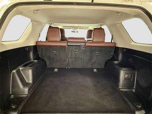 Used 2014 Toyota 4Runner Limited image 22