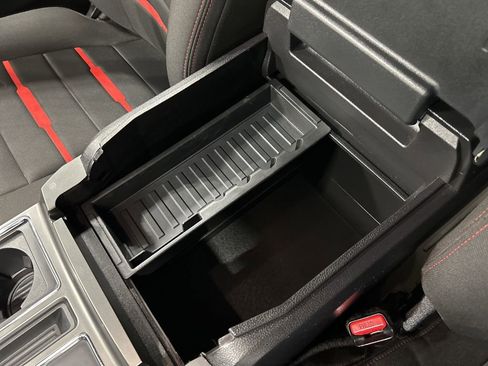 Used 2017 Ford F150 XLT w/ Equipment Group 302A Luxury image 23