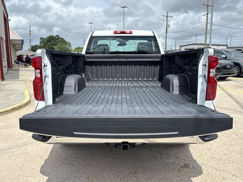 Used 2025 Chevrolet Silverado 1500 W/T RWD image 8