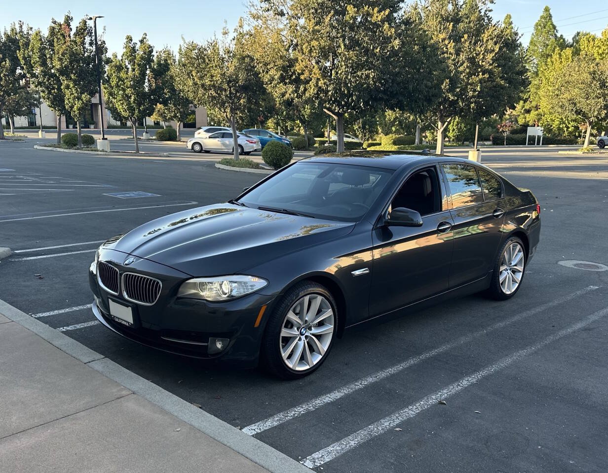 Used 2012 BMW 535i Sedan RWD image 4