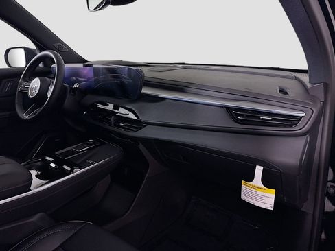 New 2025 Buick Enclave Preferred w/ Trailering Package, 5000 lbs. image 30