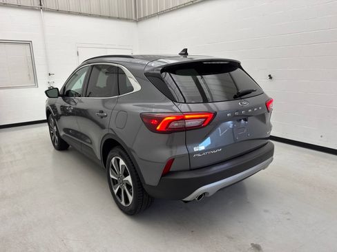 Used 2024 Ford Escape Platinum AWD/4WD image 4
