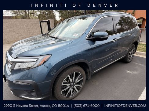 Used 2022 Honda Pilot Touring image 1
