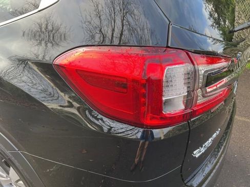 Used 2025 Subaru Ascent Premium w/ Popular Package #2 image 16