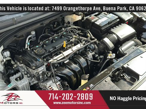 Used 2018 Hyundai Elantra SE FWD image 38
