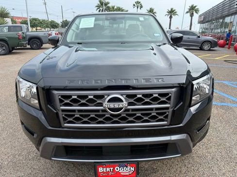 Certified 2023 Nissan Frontier SV w/ Technology Package RWD image 2