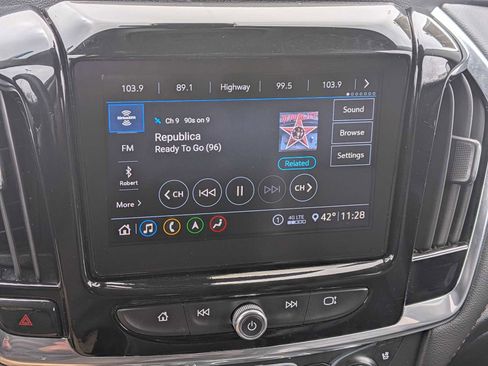 Used 2020 Chevrolet Traverse Premier w/ Redline Edition AWD/4WD image 29