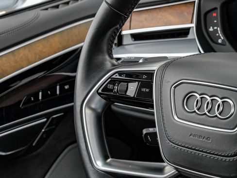 Used 2020 Audi A8 L 4.0T image 17