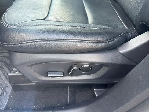 Used 2020 Ford Explorer Limited AWD/4WD image 12