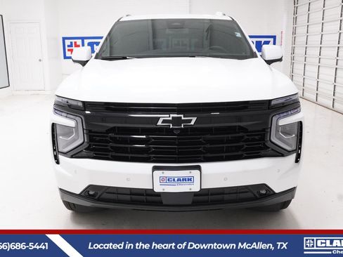 New 2026 Chevrolet Suburban RST RWD image 2