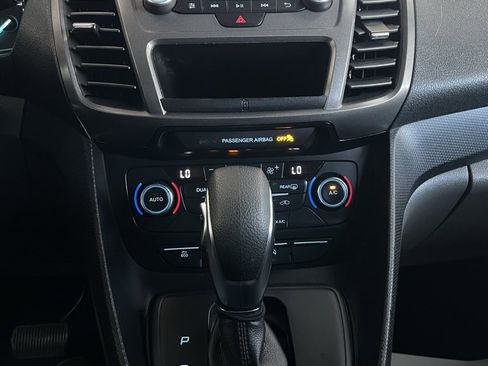 Used 2020 Ford Transit Connect XL image 30