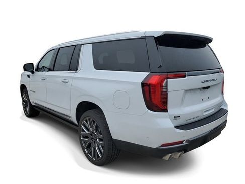New 2026 GMC Yukon XL Denali Ultimate image 4