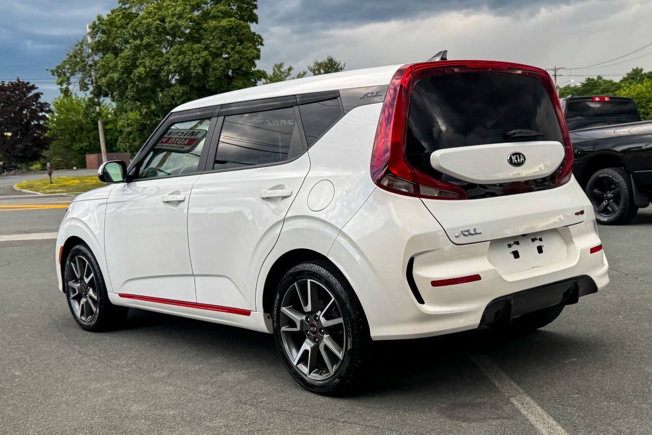 Used 2020 Kia Soul GT-Line FWD image 6