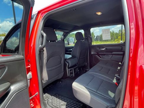 Used 2025 RAM 1500 Tradesman w/ Night Edition AWD/4WD image 39