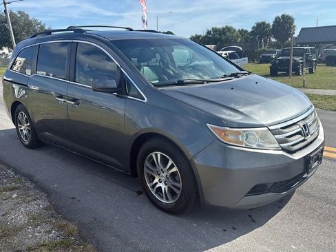 Used 2011 Honda Odyssey EX-L image 9