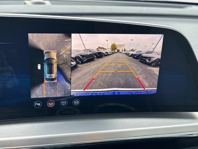 Certified 2024 Cadillac Lyriq Sport AWD/4WD image 24