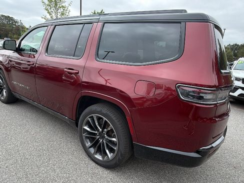 Certified 2025 Jeep Grand Wagoneer Series II Obsidian w/ Quick Order Packagew 28T AWD/4WD image 10