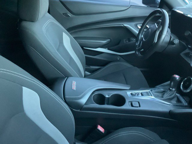 Used 2021 Chevrolet Camaro SS RWD image 5