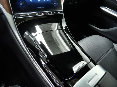 Certified 2023 Mercedes-Benz GLC 300 4MATIC image 20