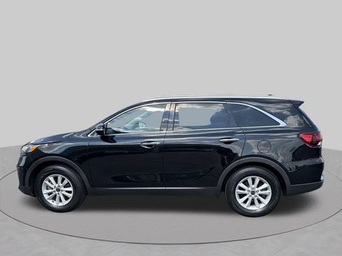 Used 2019 Kia Sorento FWD w/ LX Convenience Package image 5