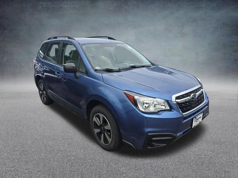 Used 2017 Subaru Forester 2.5i w/ Alloy Wheel Package AWD/4WD image 10