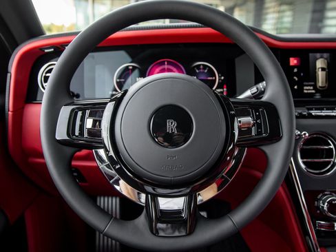 New 2026 Rolls-Royce Cullinan image 30