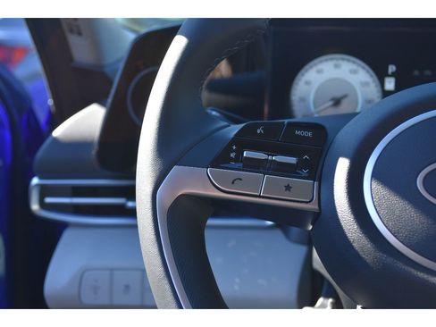 New 2026 Hyundai Elantra Limited image 18