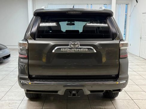 Used 2016 Toyota 4Runner Limited image 8