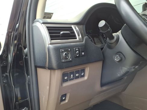Certified 2023 Lexus GX 460 Premium w/ Premium Package image 10