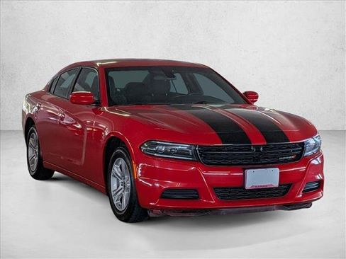 Used 2023 Dodge Charger SXT RWD image 3