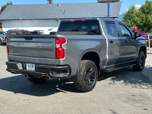 Used 2021 Chevrolet Silverado 1500 LT Trail Boss w/ Bed Protection Package image 6