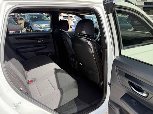 Used 2024 Honda CR-V Sport image 18