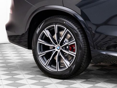 New 2026 BMW X5 xDrive50e w/ Executive Package image 37