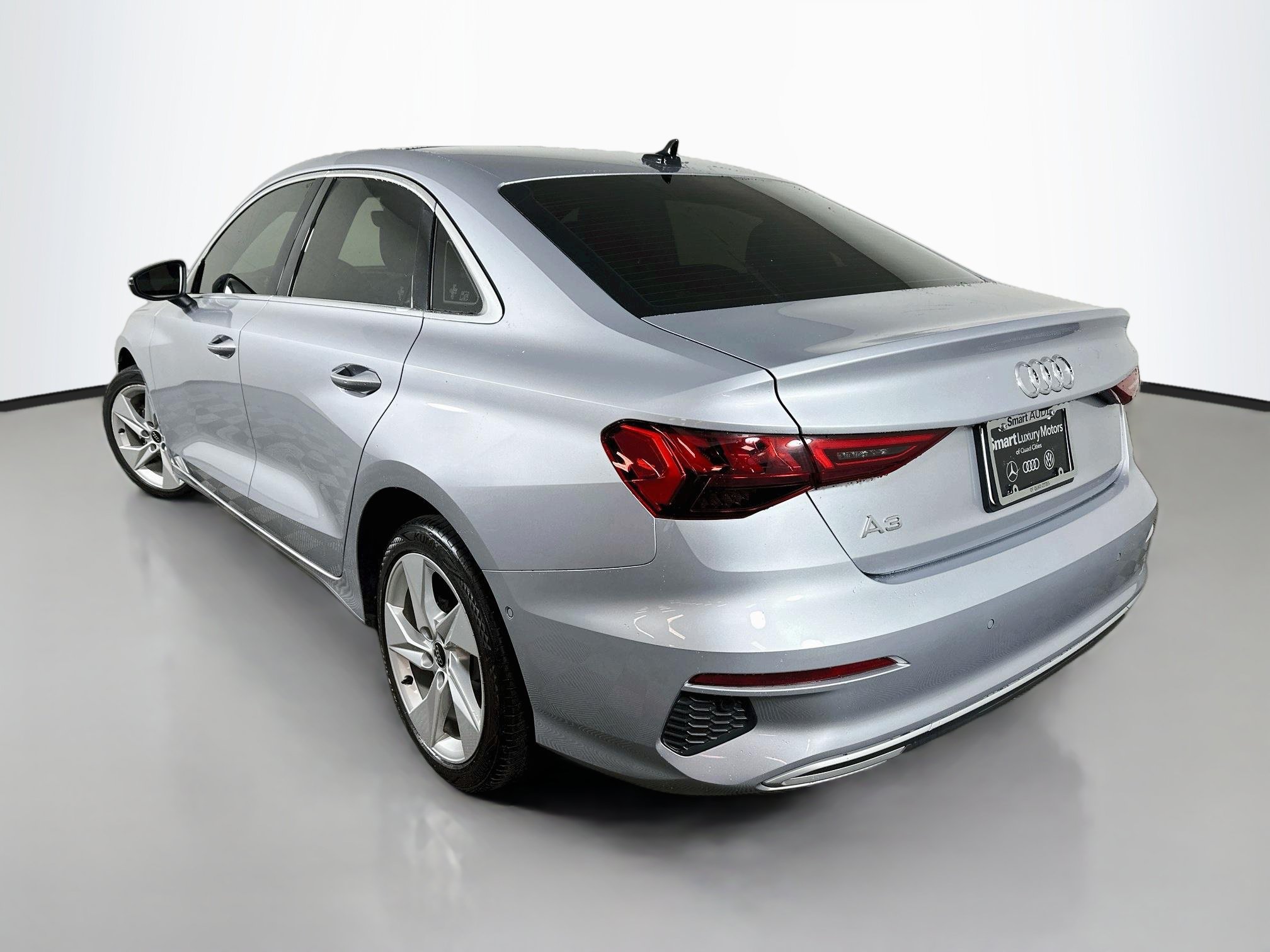 Used 2024 Audi A3 2.0T Premium FWD image 5