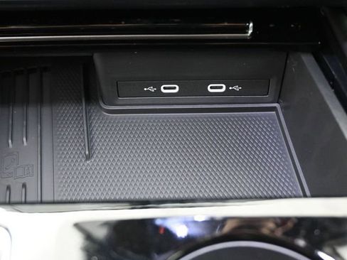 New 2026 Volkswagen Atlas SEL image 4