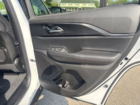 New 2026 Jeep Grand Cherokee Laredo AWD/4WD image 26