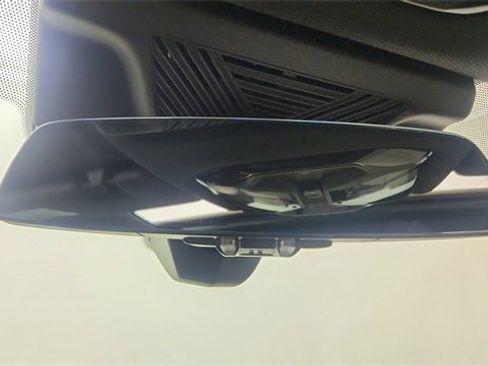 Used 2025 BMW i5 xDrive40 image 57