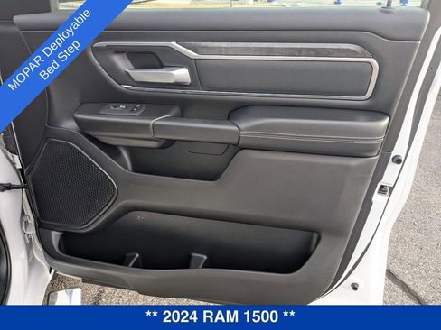 Used 2024 RAM 1500 Big Horn image 40