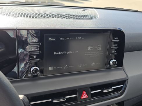 New 2026 Kia Seltos LX image 22