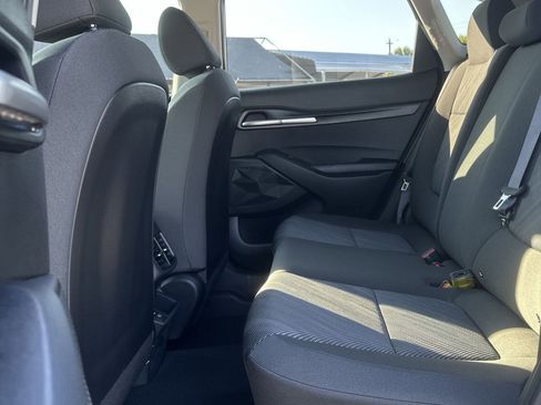 New 2026 Kia Seltos LX image 18