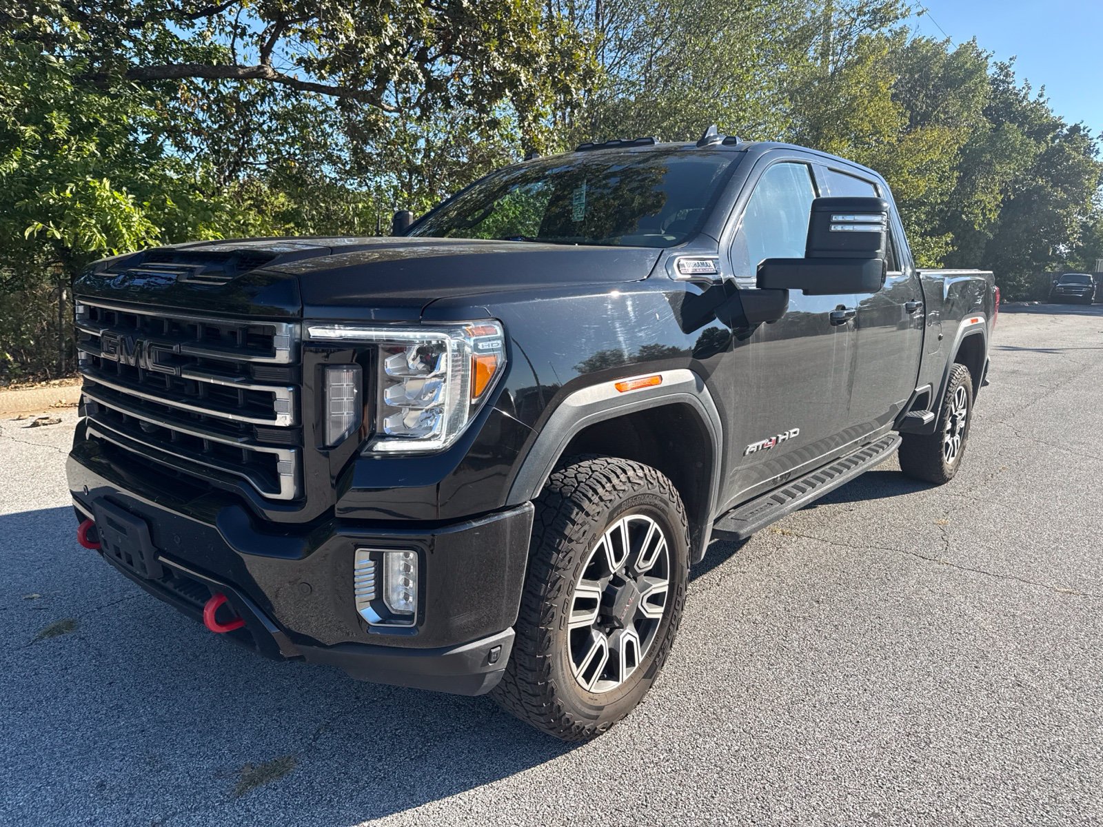 Used 2022 GMC Sierra 3500 AT4 w/ AT4 Preferred Package AWD/4WD image 3