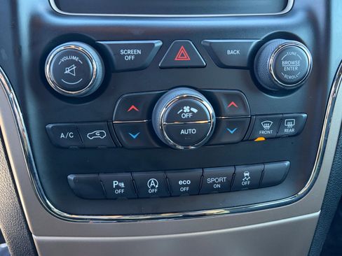 Used 2017 Jeep Grand Cherokee Laredo w/ Quick Order Package 23E image 20