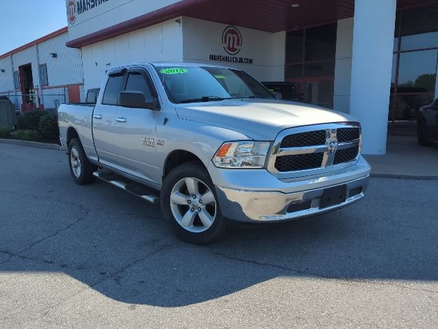Used 2015 RAM 1500 Classic SLT AWD/4WD image 3