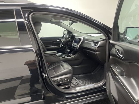 Used 2017 GMC Acadia SLT image 26