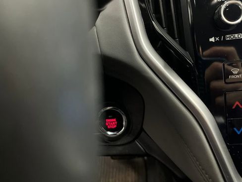 Used 2023 Subaru Legacy Premium image 29