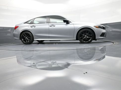 Certified 2023 Honda Civic Sport image 27