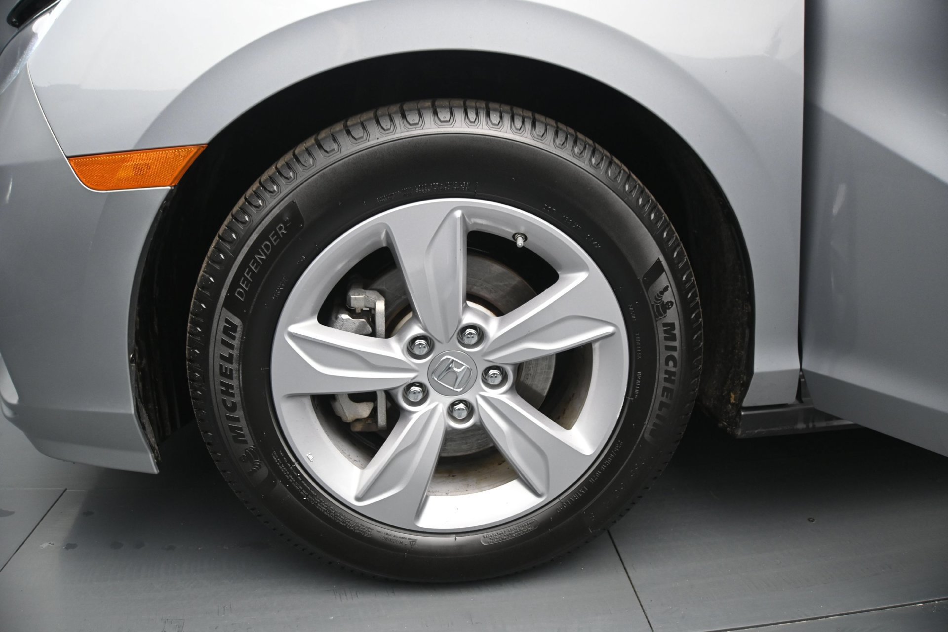 Used 2020 Honda Odyssey EX image 27