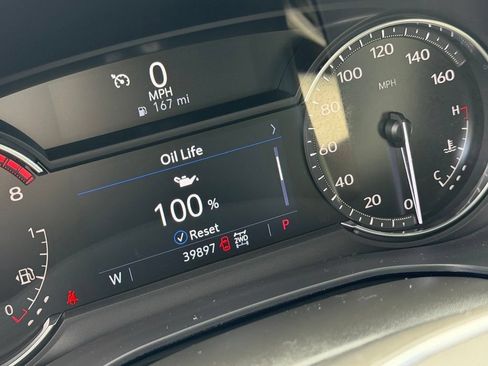 Used 2021 Cadillac XT5 Sportv w/ LPO, Floor Liner Package AWD/4WD image 31