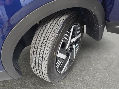 New 2027 Nissan Kicks SV w/ Cold Weather Package FWD image 30
