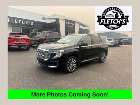 Used 2023 GMC Terrain Denali w/ Denali Premium Package AWD/4WD image 1